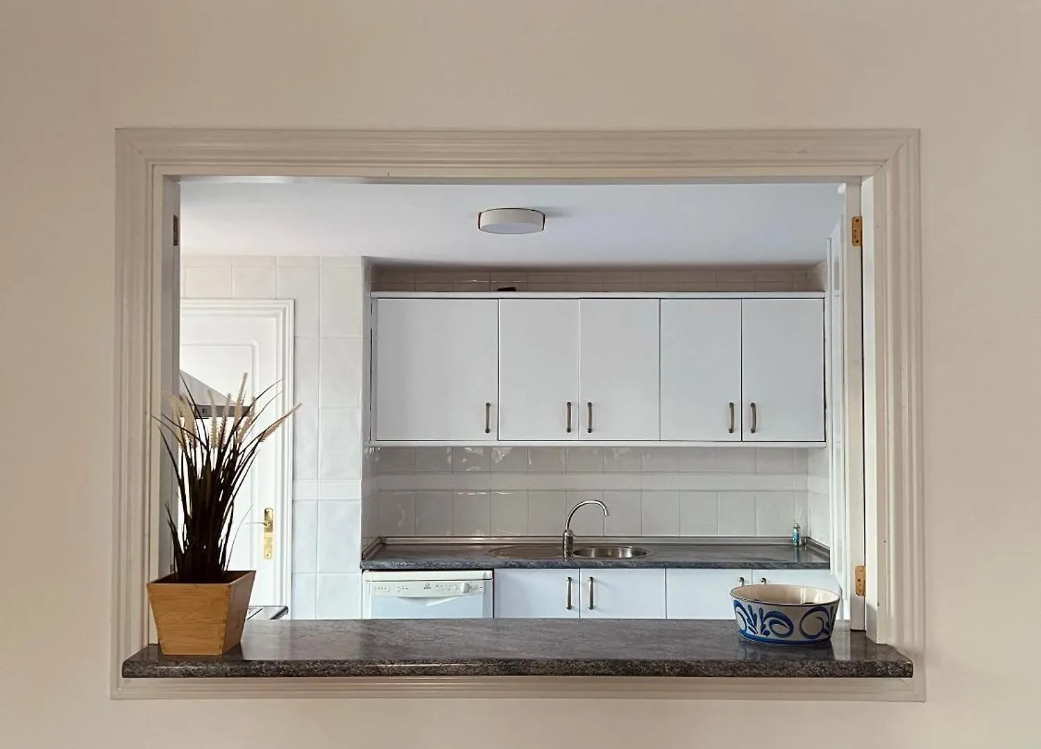 Luna Blanca Golf By Eaw Homes Estepona