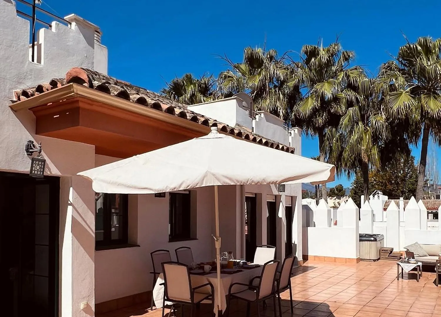 Luna Blanca Golf By Eaw Homes Estepona Apartment